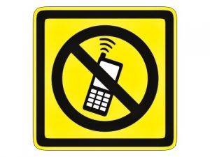 piktogram zákaz telefonování žlutý