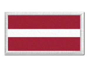 Lotyšská vlajka tištěná nášivka