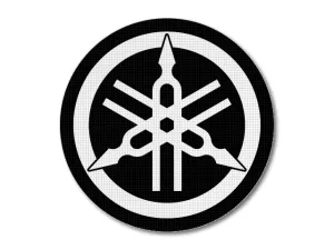 Nažehlovačka Yamaha black